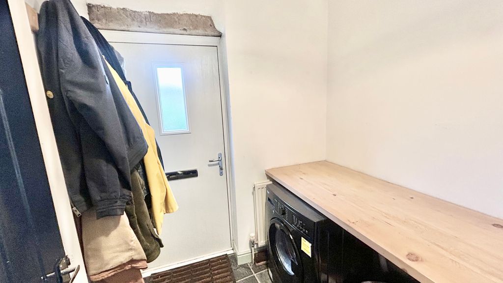 Additional image 5 of 2 bed flat for saleRidge Steps, Todmorden OL14