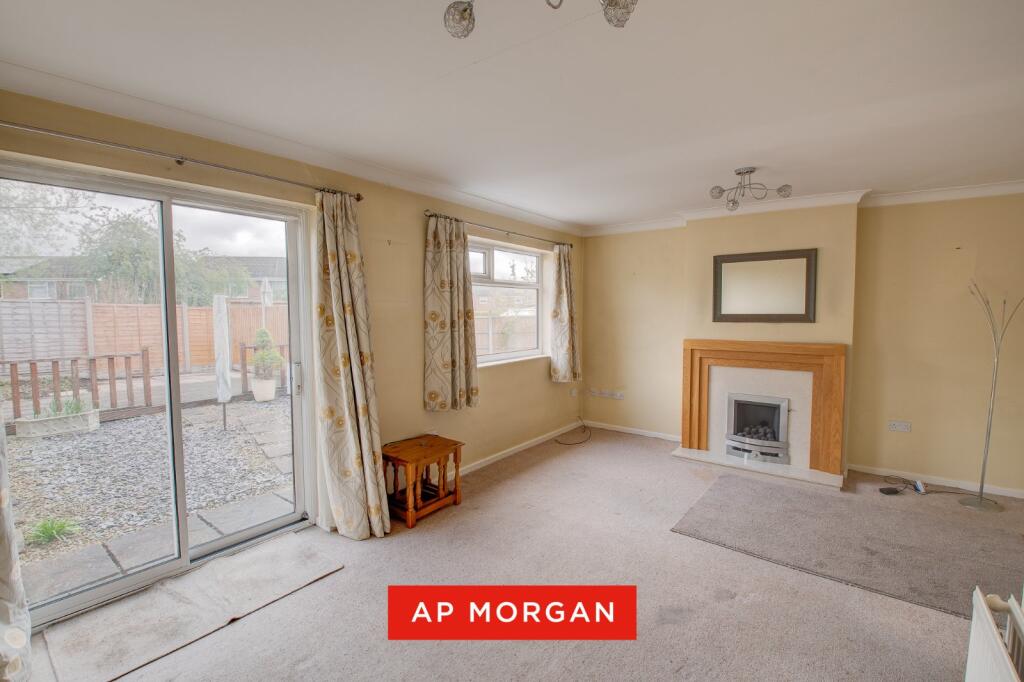 Additional image 3 of Larchmere Drive, Bromsgrove, Worcestershire, B61