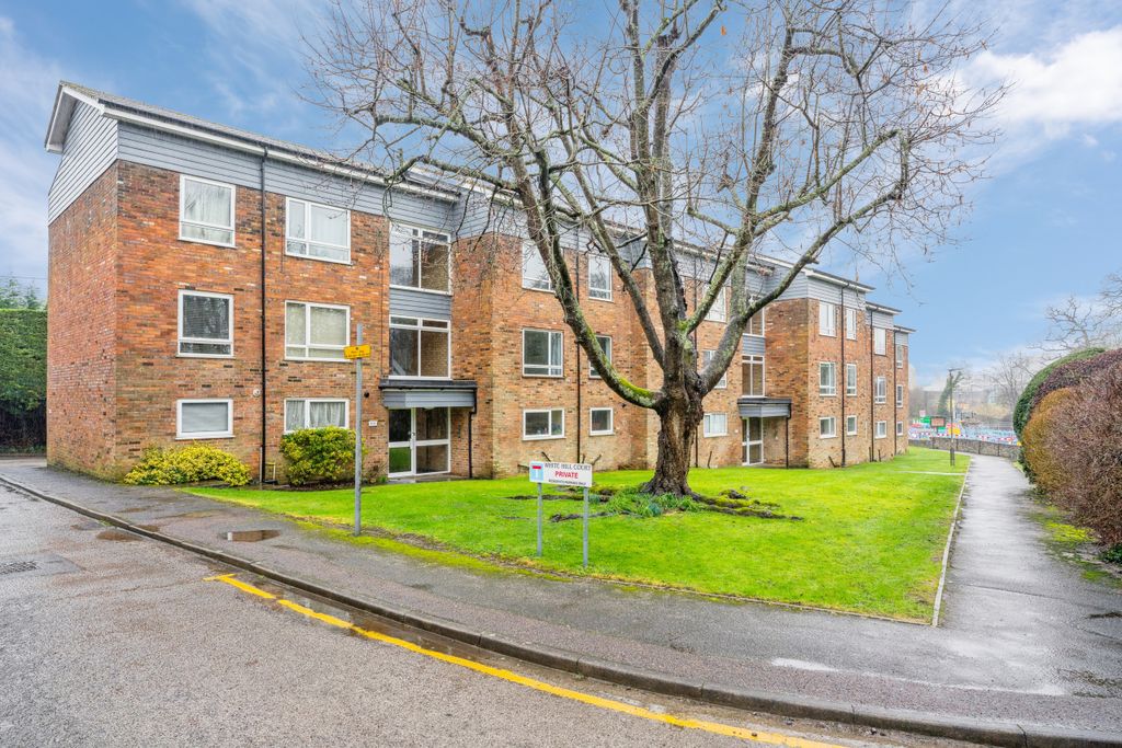 Studio for saleWhite Hill Court, Berkhamsted, Hertfordshire HP4