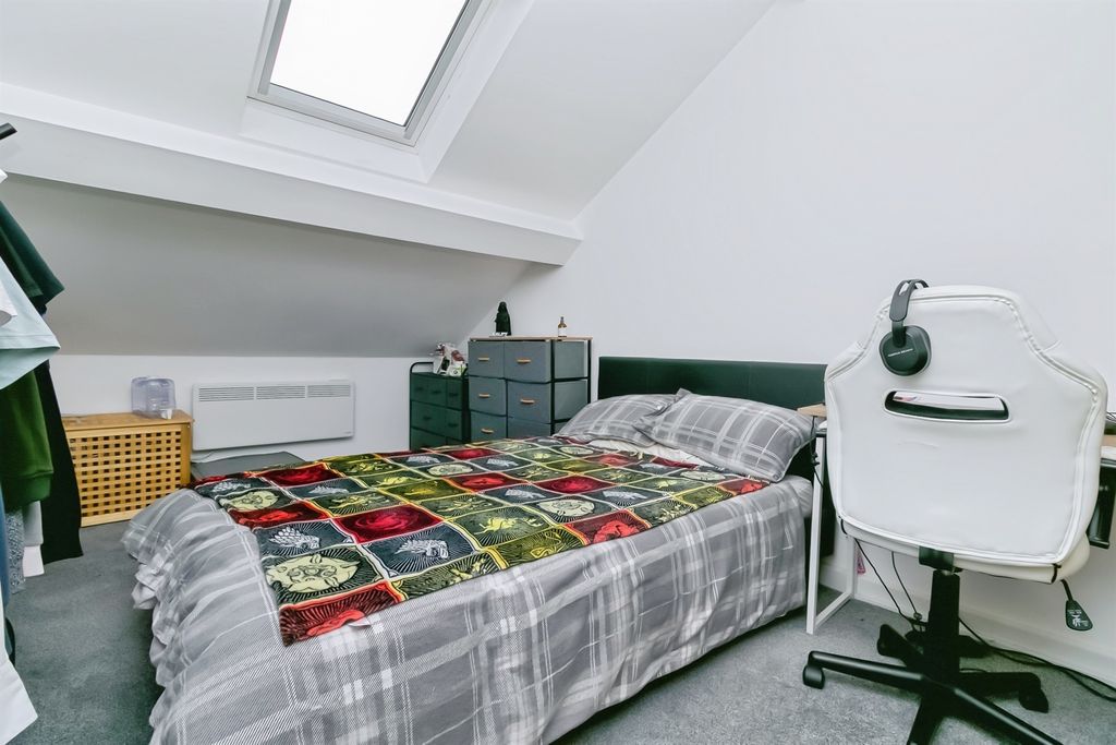 Additional image 13 of 4 bed detached house for saleFfordd Cwm Cidi, Barry CF62