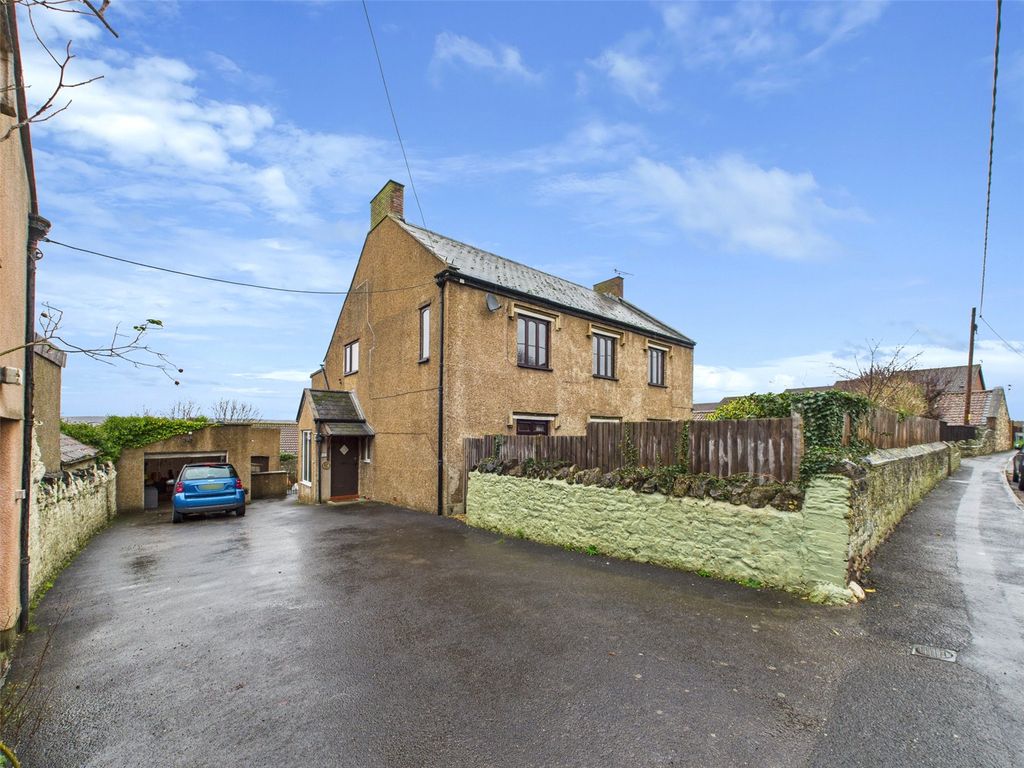 3 bed flat for saleOldmixon Road, Weston-Super-Mare, North Somerset BS24