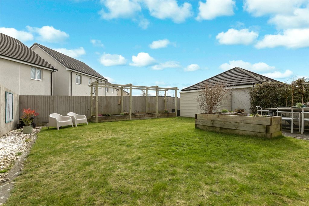 Additional image 18 of 4 bed detached house for saleBisset Place, Bathgate, West Lothian EH48