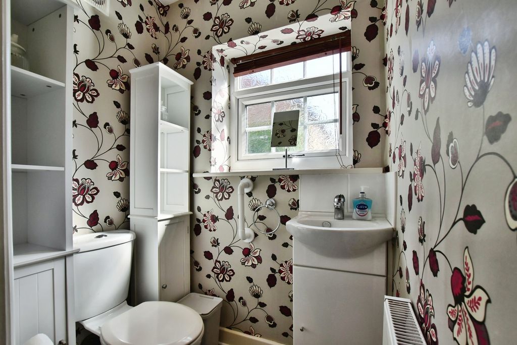 Additional image 11 of 2 bed end terrace house for saleOsbourne Place, Altrincham WA14