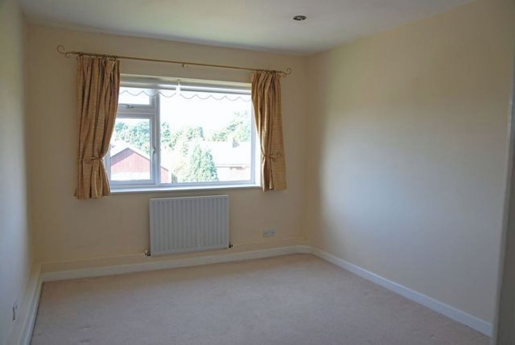 Additional image 6 of 3 bed flat for saleFloral Court, Ashtead KT21