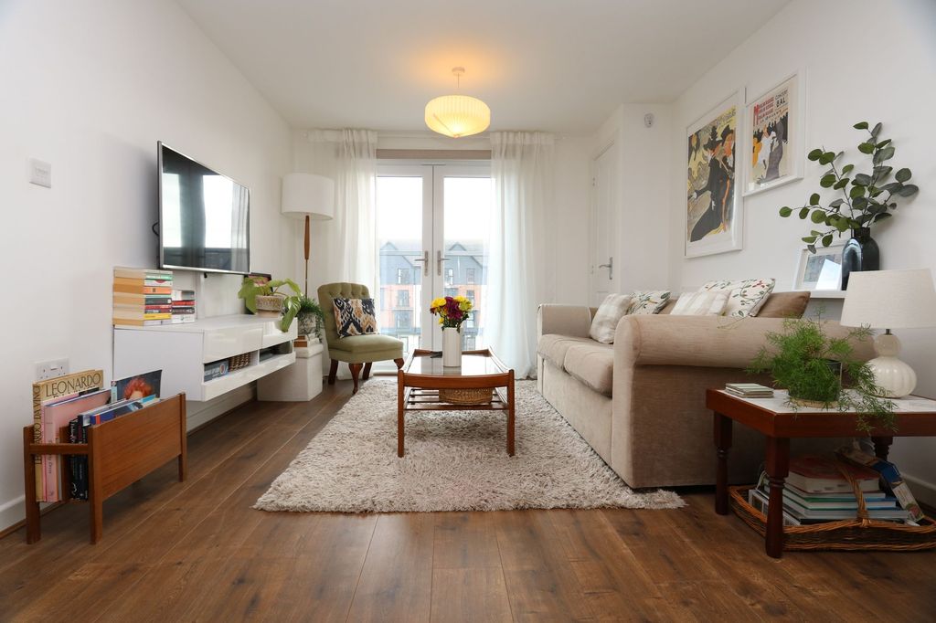 Additional image 2 of 2 bed flat for saleNeptune Road, Barry CF62