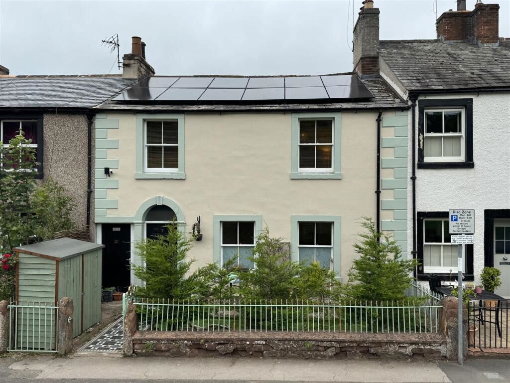 4 bed terraced house for saleChapel Street, Appleby-In-Westmorland CA16