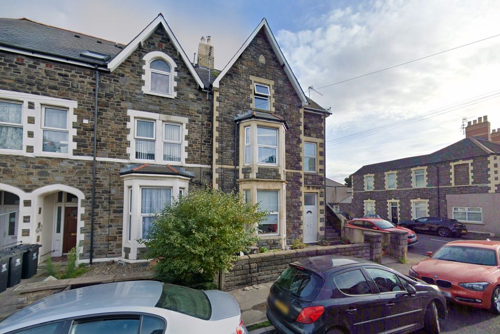 5 bed block of flats for salePiercefield Place, Adamsdown CF24