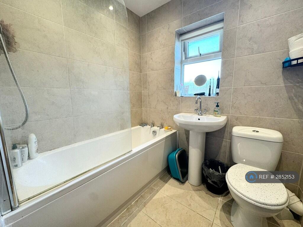 Additional image 12 of Queens Drive, Bath, BA2