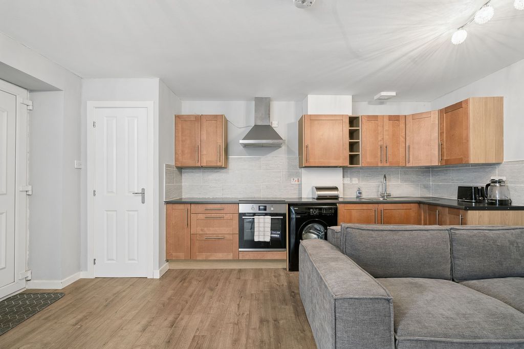 Additional image 2 of 1 bed flat for saleMid Street, Bathgate EH48