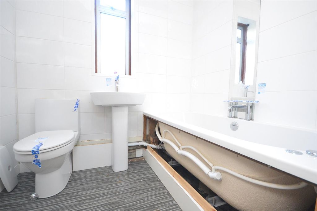 Additional image 9 of 3 bed terraced house for saleCarman View, Dumbarton G82