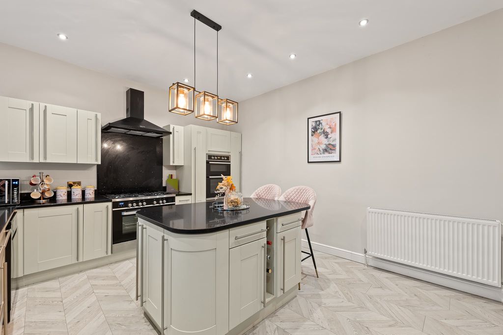 Additional image 12 of 6 bed detached house for saleDoncaster Road, Barnsley S70