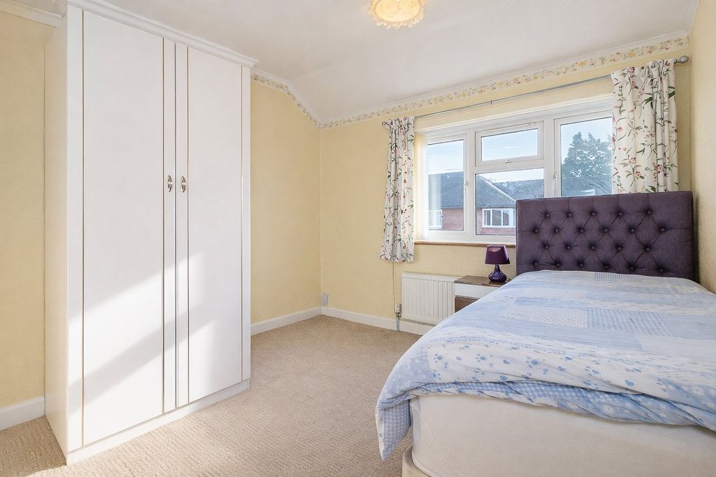 Additional image 8 of 3 bed terraced house for salePark Drive, Baldock SG7