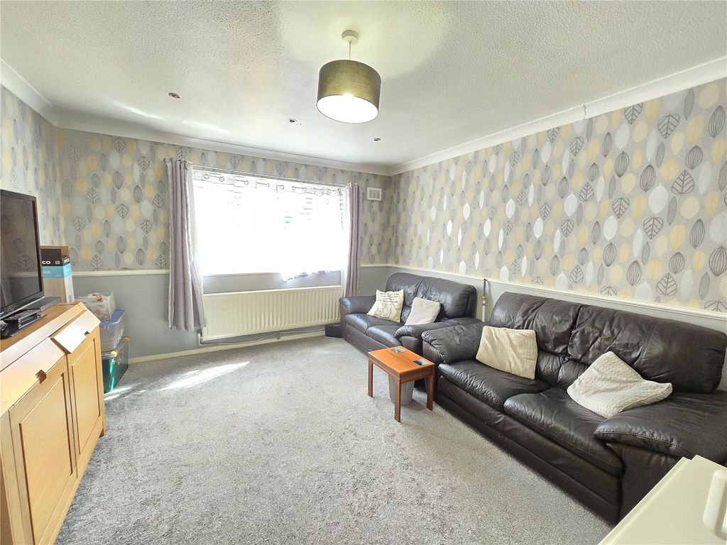 Additional image 2 of 2 bed maisonette for saleCarlcroft, Wilnecote, Tamworth, Staffordshire B77