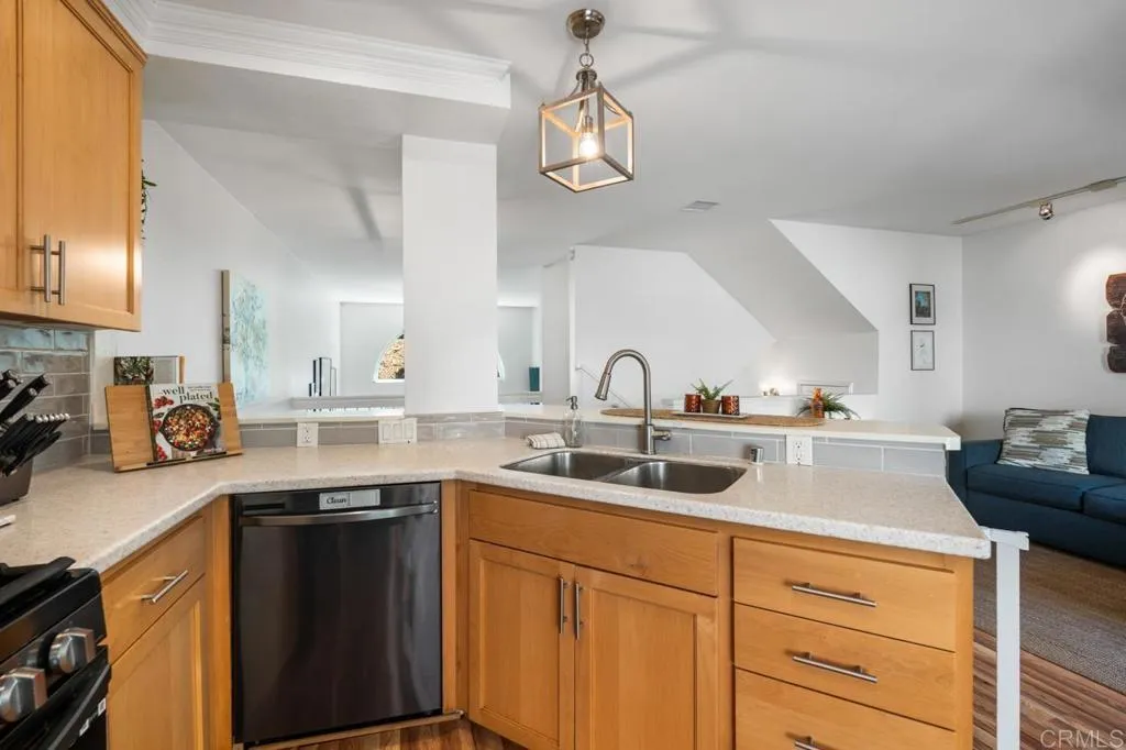 Additional image 29 of 9230 Lake Murray Boulevard Unit F, San Diego, CA 92119