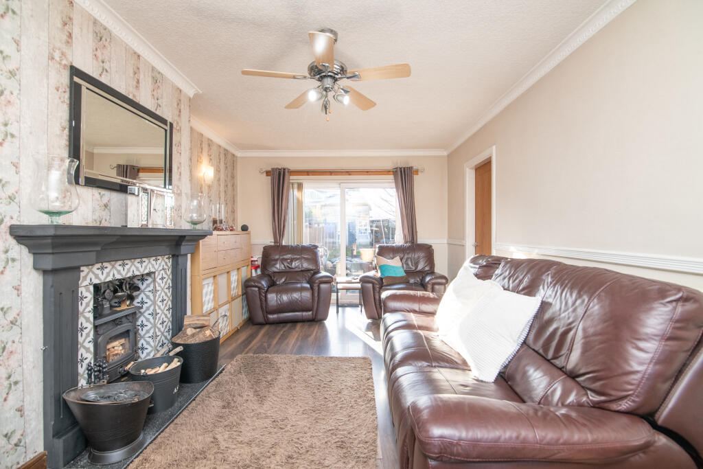 Campville Crescent, West Bromwich photo 2