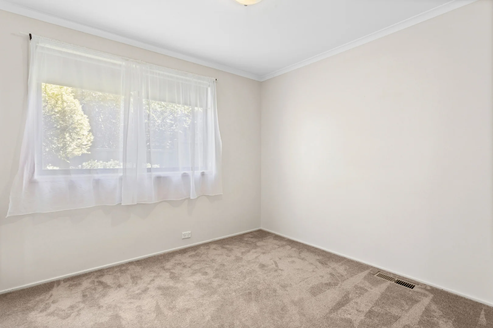 Additional image 10 of 5 Marston Place, Macarthur ACT 2904