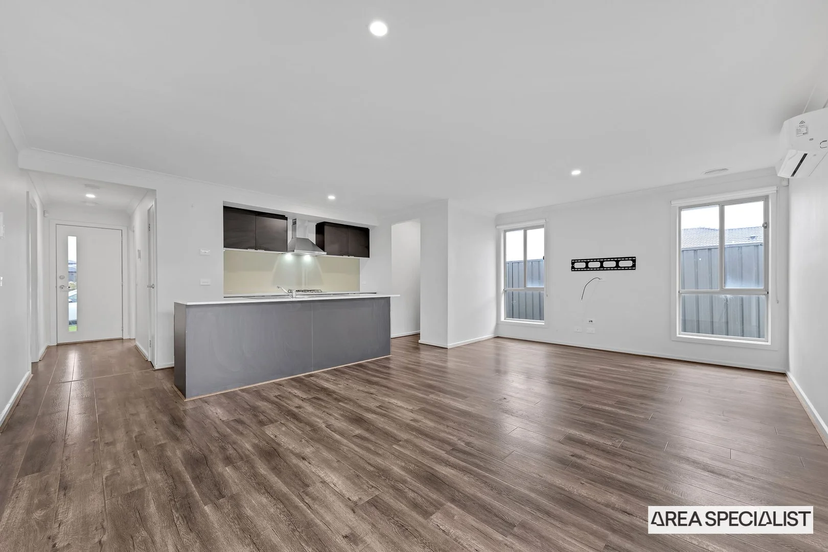 Additional image 2 of 5 Hutton Road, Werribee VIC 3030
