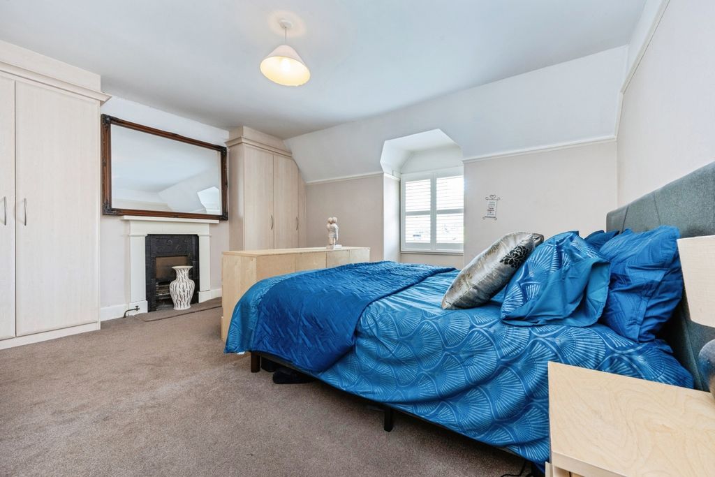 Additional image 21 of 11 bed detached house for saleLansdowne Road, Bedford, Bedfordshire MK40