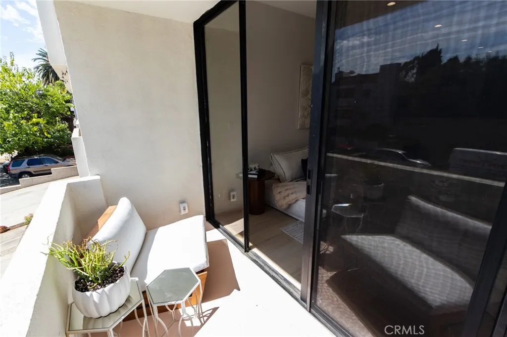 Additional image 35 of 11919 Mayfield Ave Unit 2, Los Angeles, CA 90049