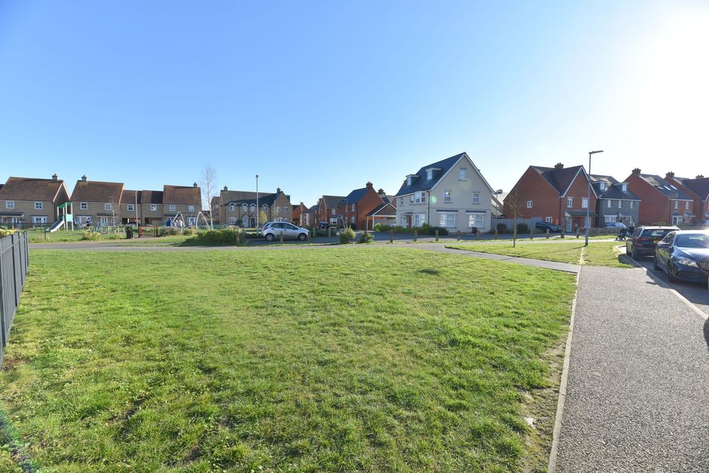 Additional image 15 of 2 bed flat for saleHawking Drive, Biggleswade SG18