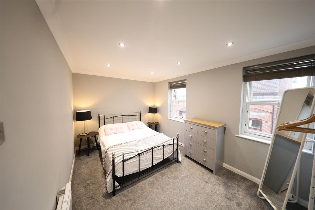 Additional image 5 of 2 bed flat for saleFish Street, Hull HU1
