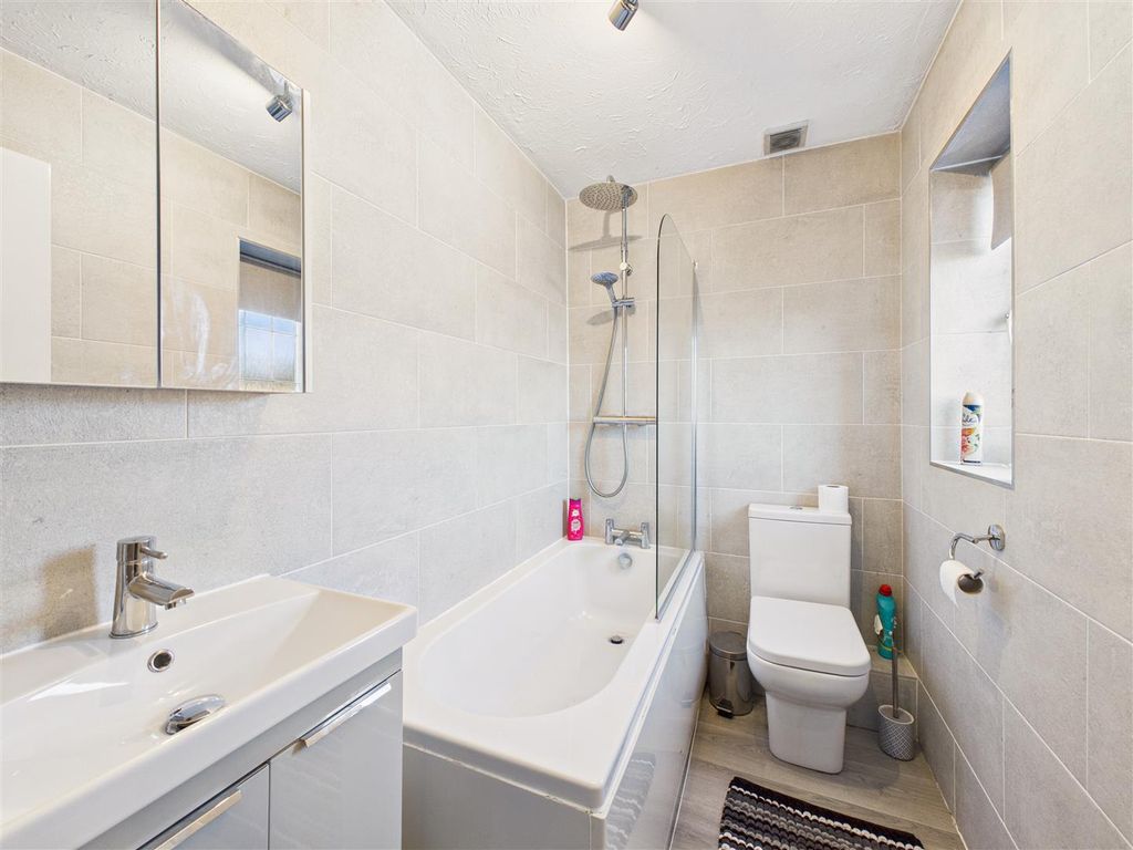 Additional image 11 of 3 bed detached house for saleSantolina Way, Hull HU4