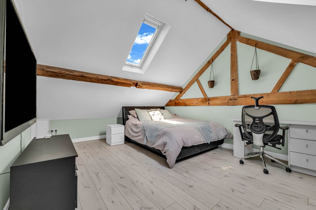 Additional image 33 of 4 bed barn conversion for saleHome Farm Courtyard, Castle Donington, Derby DE74