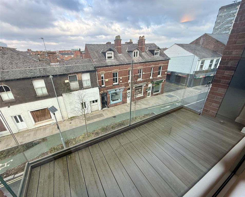 Additional image 6 of 3 bed flat for saleHope Square, Altrincham WA14