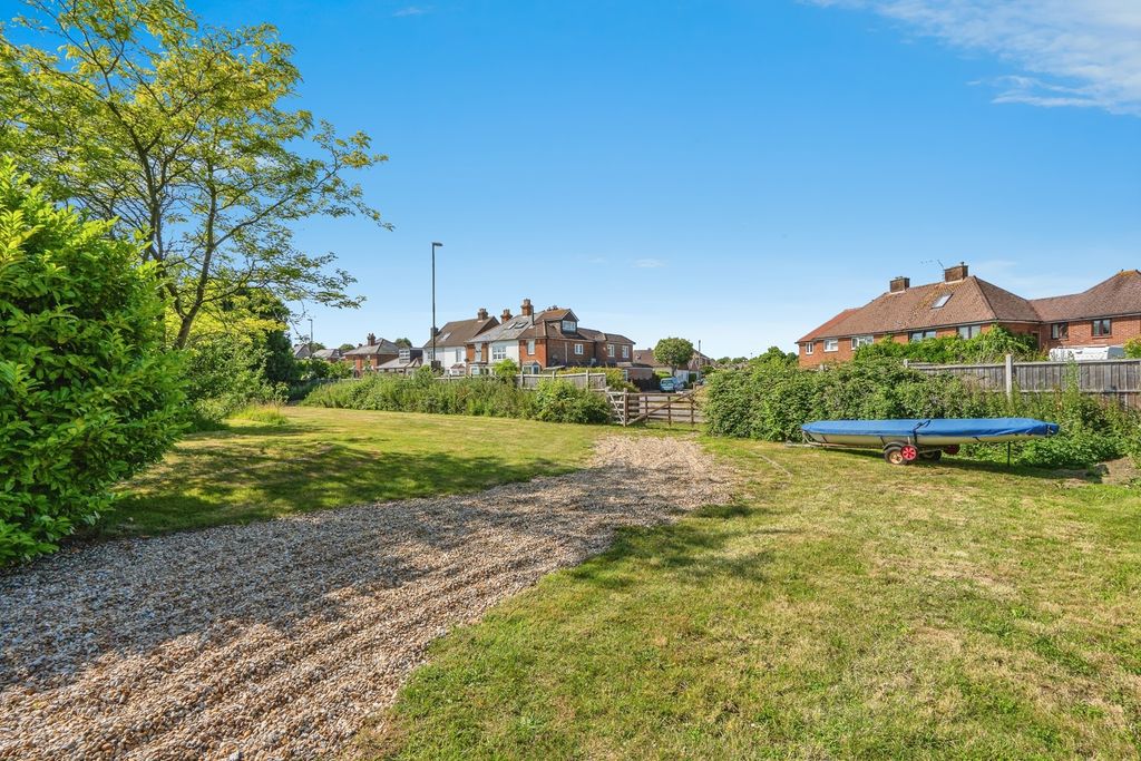 Additional image 17 of 4 bed bungalow for saleMain Road, Emsworth, West Sussex PO10