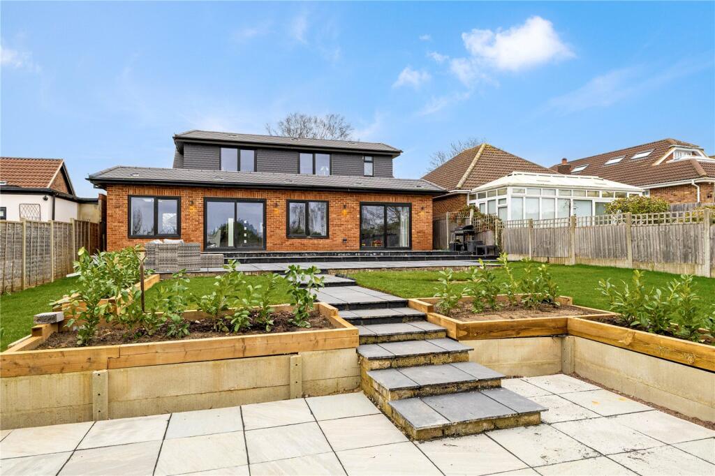 Additional image 17 of Robert Avenue, St. Albans, Hertfordshire, AL1