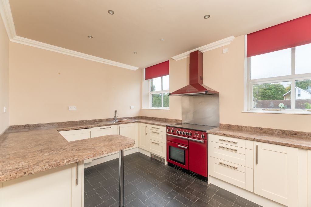 Additional image 3 of 4 bed flat for saleLady Lane, Bingley, West Yorkshire BD16