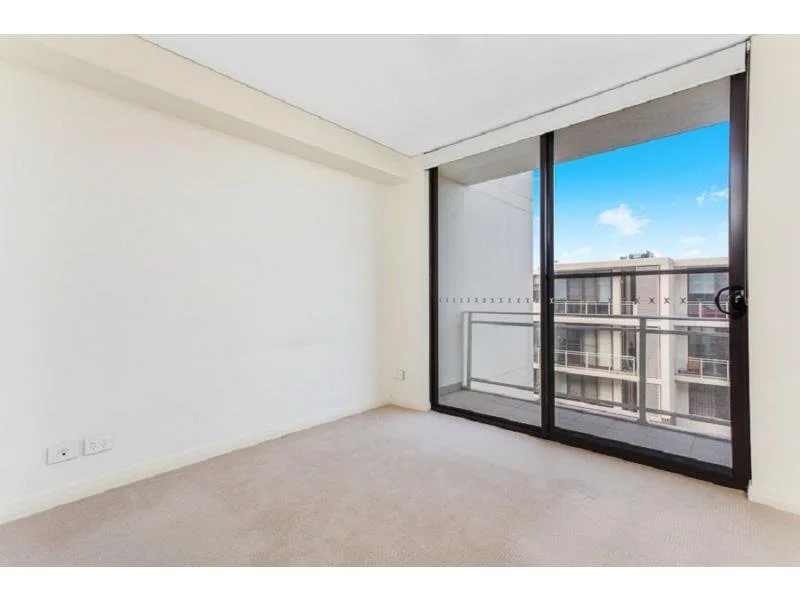 Additional image 3 of 608/27 Hill Road, Wentworth Point NSW 2127