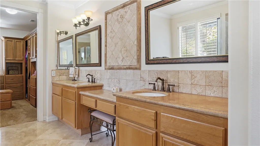 Additional image 19 of 16693 Weeping Willow Dr, Riverside, CA 92503