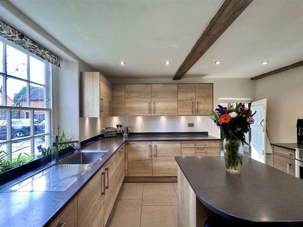 Additional image 9 of 5 bed detached house for saleThe Street, Great Chart, Ashford TN23
