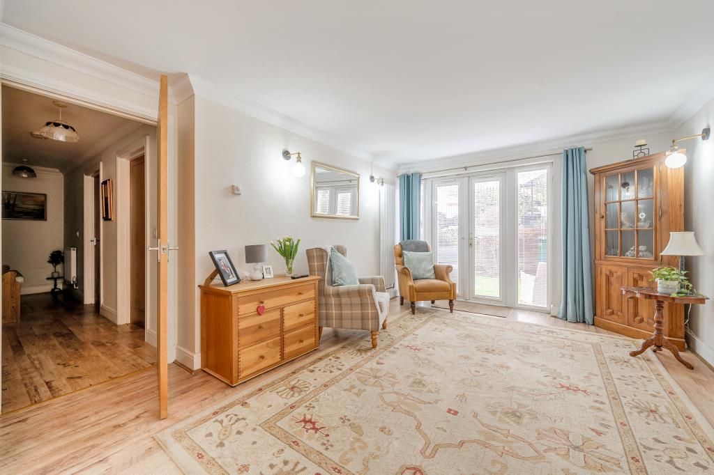 Additional image 7 of 2 bed flat for saleBagshot, Surrey GU19