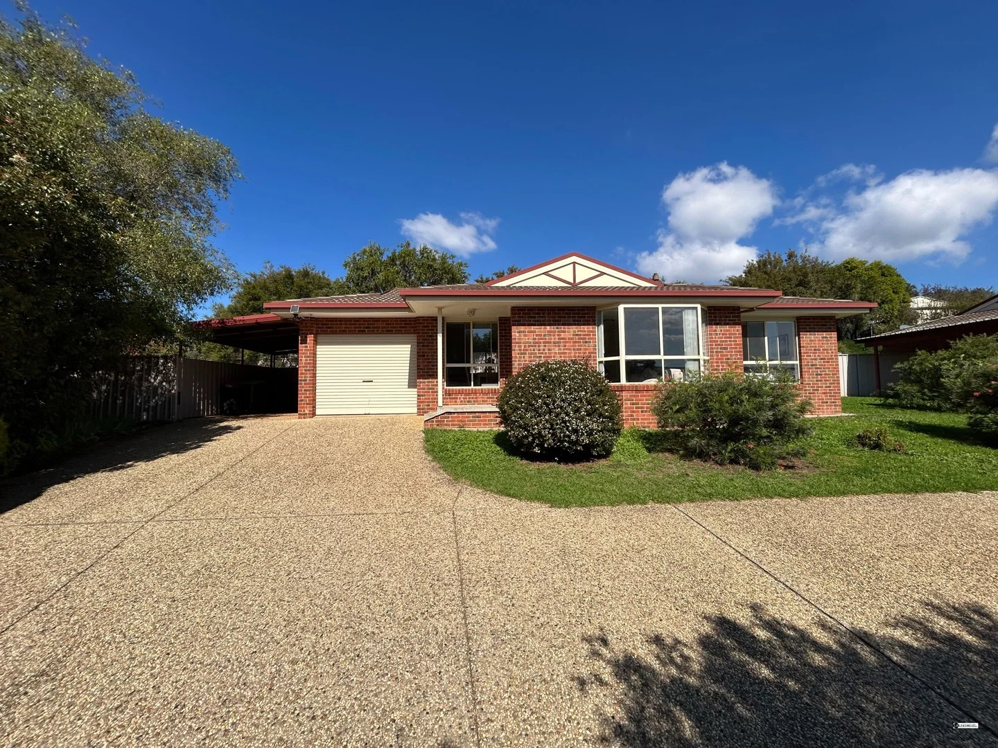 4/631 Pearsall Street, Lavington NSW 2641