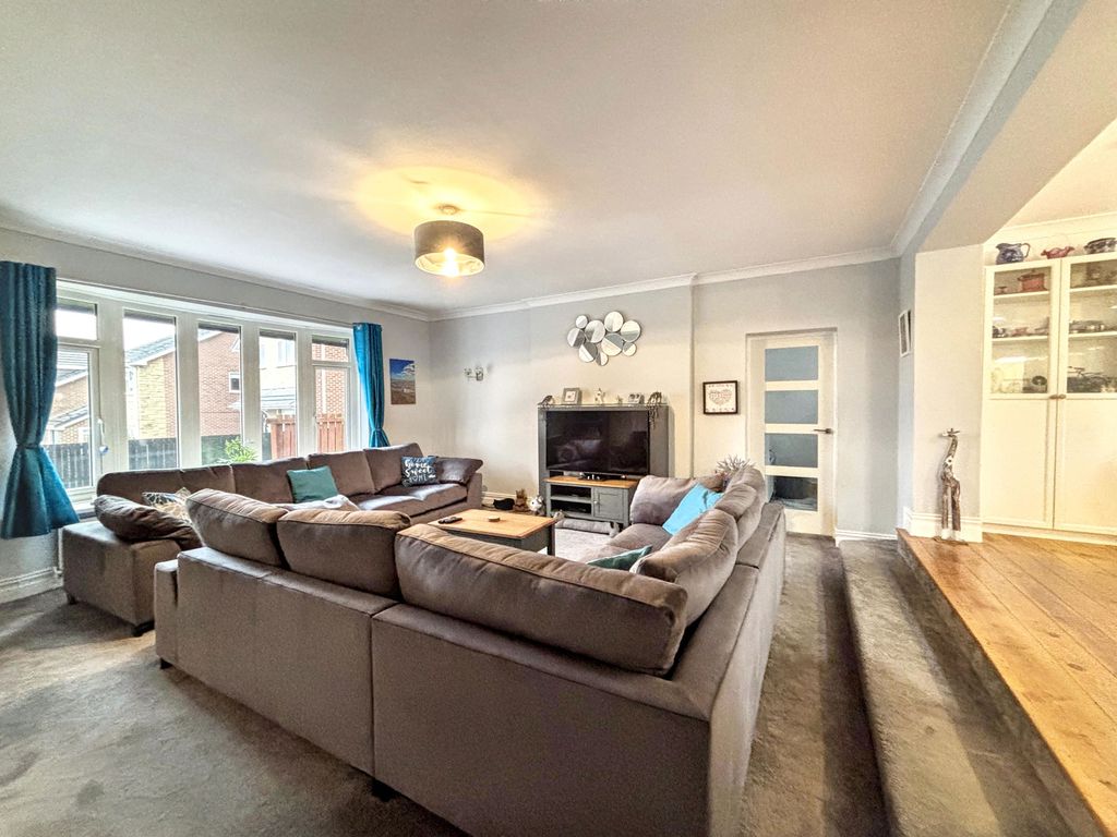 Additional image 7 of 6 bed detached house for saleGlebe Mews, Bedlington NE22