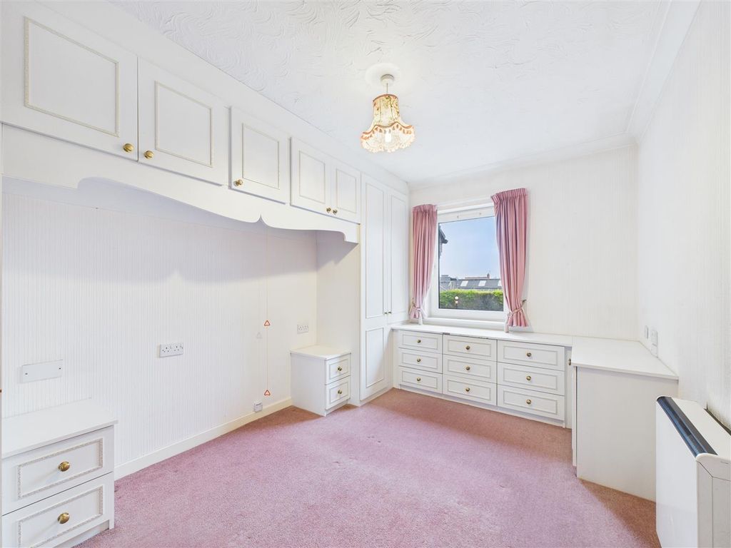 Additional image 5 of 2 bed flat for saleWest End, Swanland HU14