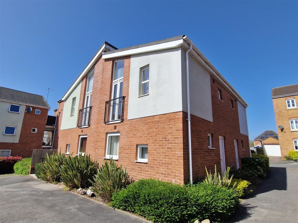 1 bed flat for saleMill Meadow, North Cornelly, Bridgend CF33
