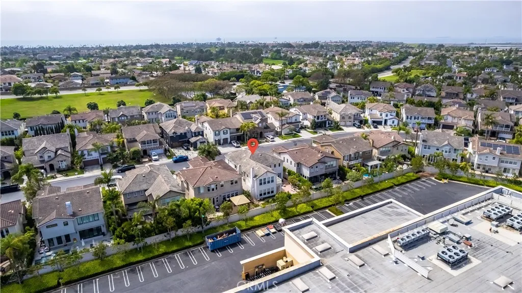 19140 Chandon Lane, Huntington Beach, CA 92648