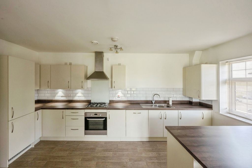 Additional image 5 of 2 bed flat for saleRosso Close, Doncaster, South Yorkshire DN4