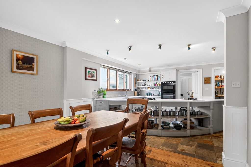 Additional image 7 of 5 bed detached house for saleLynhurst Avenue, Barnstaple EX31