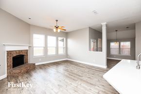 Additional image 3 of 860 Roaring Springs Road, Grand Prairie, TX, 75052