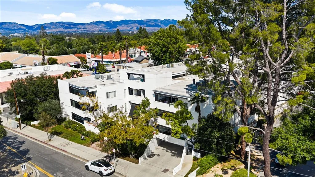 Additional image 67 of 4950 Louise Ave Unit 304, Encino, CA 91316