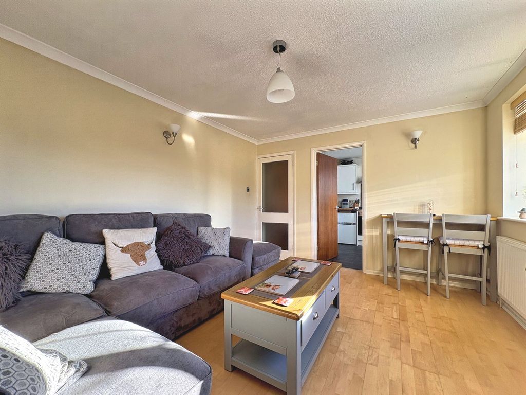 1 bed flat for saleDurns Road, Wotton-Under-Edge GL12 photo 3