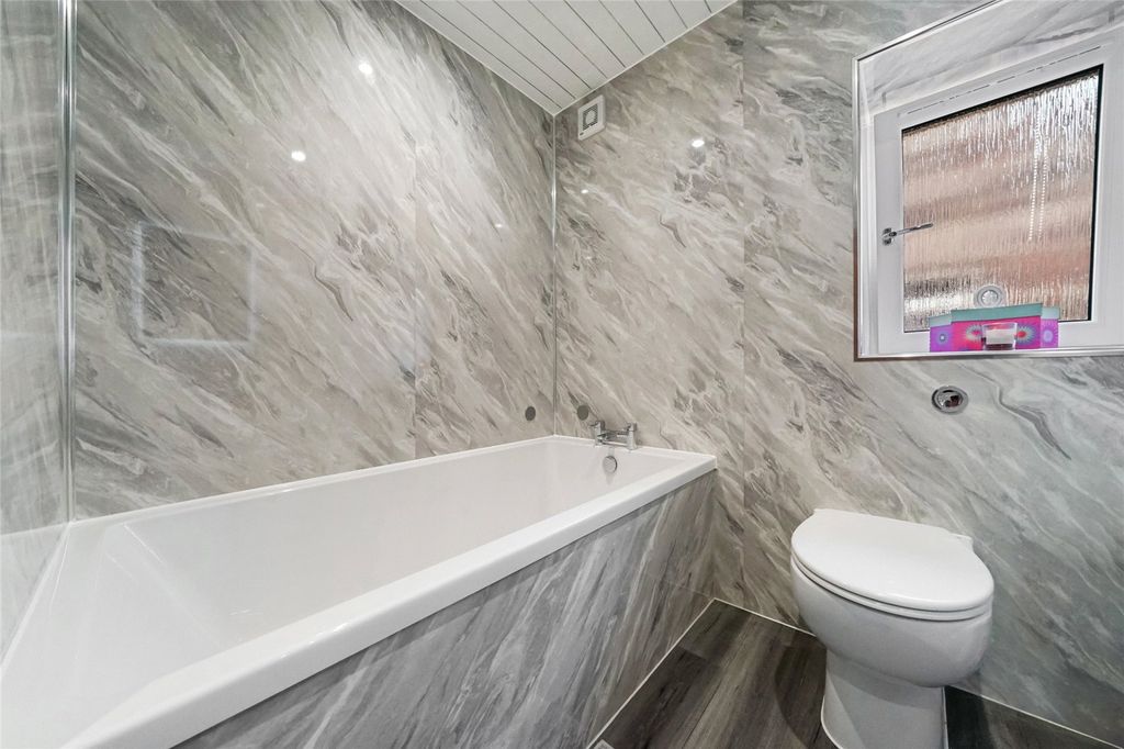 Additional image 21 of 4 bed semi-detached house for saleClackmannan Road, Alloa, Clackmannanshire FK10