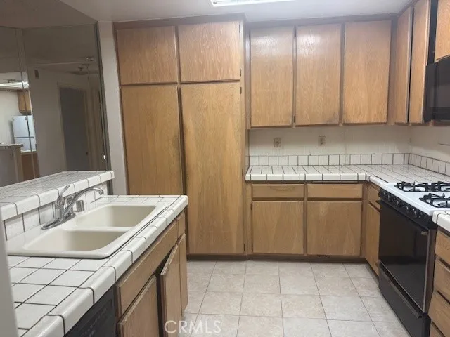 Additional image 22 of 10371 Garden Grove Boulevard Blvd Unit 8, Garden Grove, CA 92843