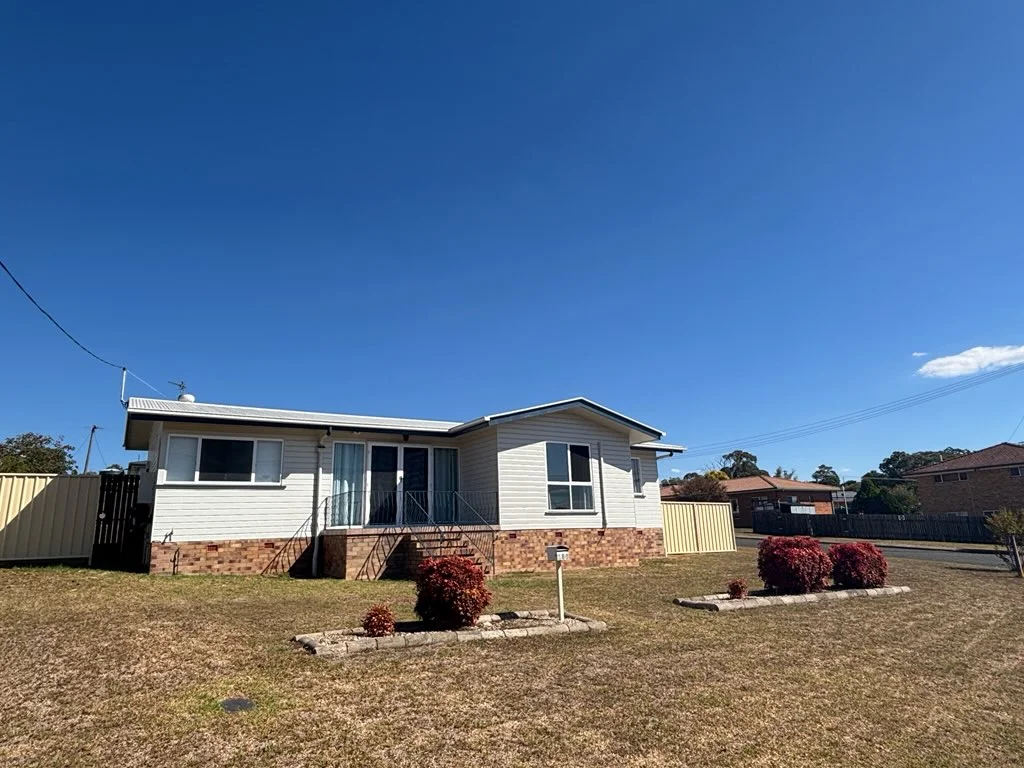 136 Locke Street, Warwick QLD 4370