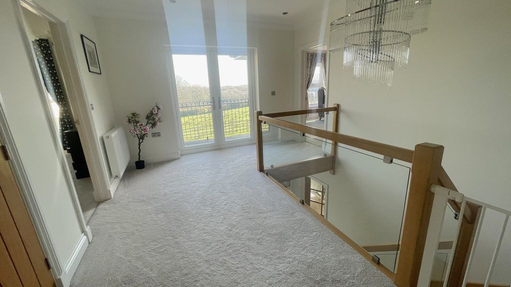 Additional image 12 of 4 bed farm for saleHeol Llanelli, Pontyates SA15