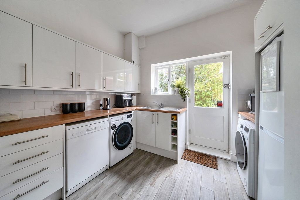 Additional image 21 of 3 bed detached house for saleLondon Road, Camberley, Surrey GU19